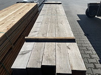 Ca. 10x douglas balken fijnbezaagd, 200x200mm, lengte 500cm - afbeelding 1 van  3