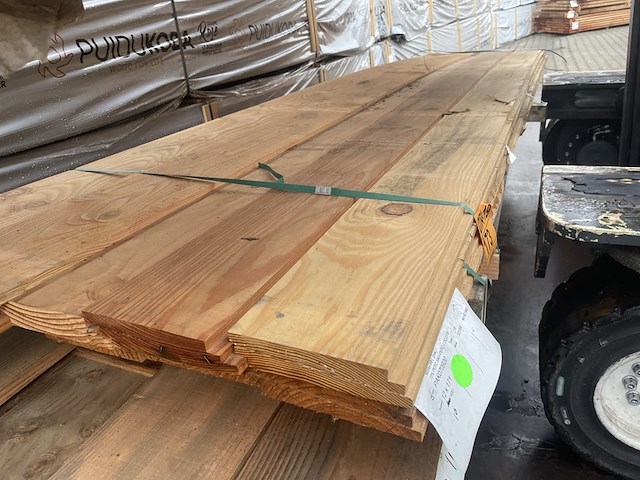 Ca. 10x douglas zweeds rabat, 26x190mm, lengte 400cm - afbeelding 1 van  3