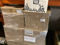 Ca. 10x dozen a 250 stuks papieren draagtassen, groot - afbeelding 2 van  4