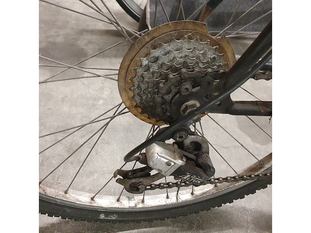 Ca. 10x fiets voor reparatie en/of onderdelen - afbeelding 86 van  92