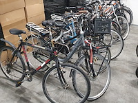 Ca. 10x fiets voor reparatie en/of onderdelen - afbeelding 92 van  92