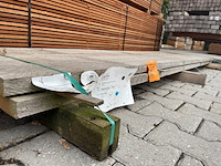 Ca. 10x guyana teak planken fijnbezaagd, 33x158mm, lengte 275cm - afbeelding 2 van  3