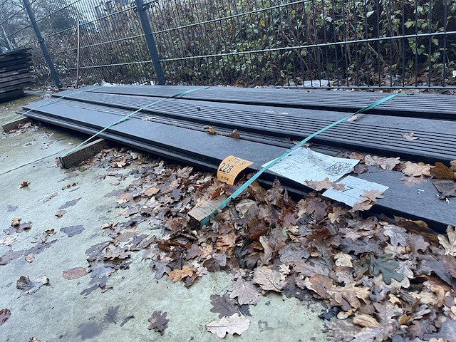 Ca. 10x guyana teak vlonderplanken, 21x145mm, lengte 1/305cm, 9/335cm - afbeelding 2 van  3