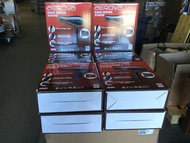 Ca. 10x haardroger 2200 watt, aerova, zwart - afbeelding 1 van  3