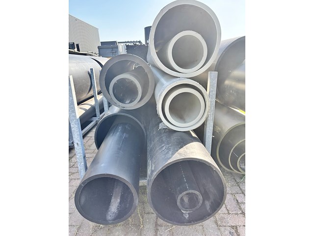 Ca. 10x hdpe en pe buizen - afbeelding 1 van  2