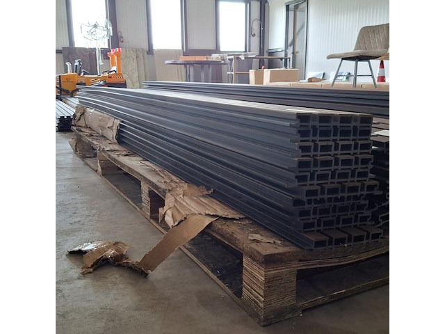 Ca. 10x hkc wandpaneel 290x22 cm, 2026 - afbeelding 5 van  5