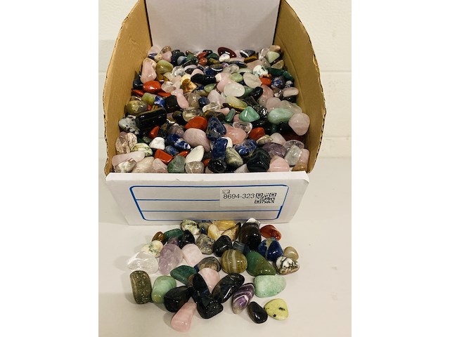 Ca. 10x kilo trommelstenen mix luxe - afbeelding 1 van  3