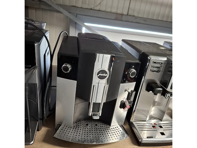 Ca. 10x koffie bonen machine, saeco, delonghi, siemens - afbeelding 3 van  32