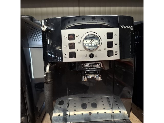 Ca. 10x koffie bonen machine, saeco, delonghi, siemens - afbeelding 18 van  32