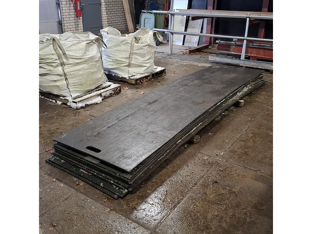 Ca. 10x kunststof rijplaat - afbeelding 5 van  8