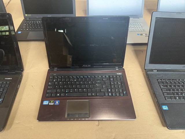 Ca. 10x laptop, asus & acer - afbeelding 17 van  18