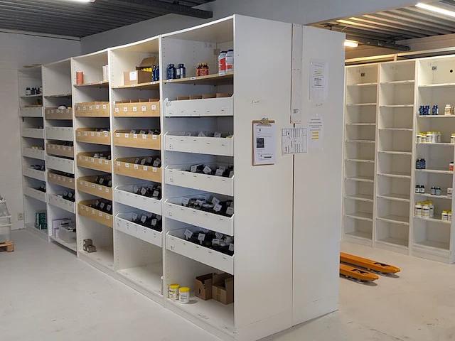 Ca. 10x magazijnkast - afbeelding 1 van  3