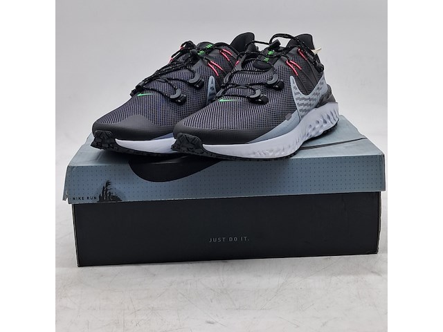 Ca. 10x paar schoenen, nike, o.a. revolution 5 bq3204-011 - afbeelding 1 van  13