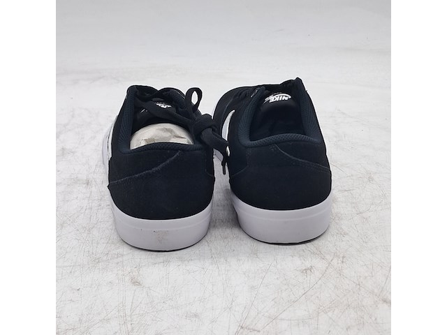 Ca. 10x paar schoenen, nike, o.a. runallday 2 cd0223-009 - afbeelding 12 van  14