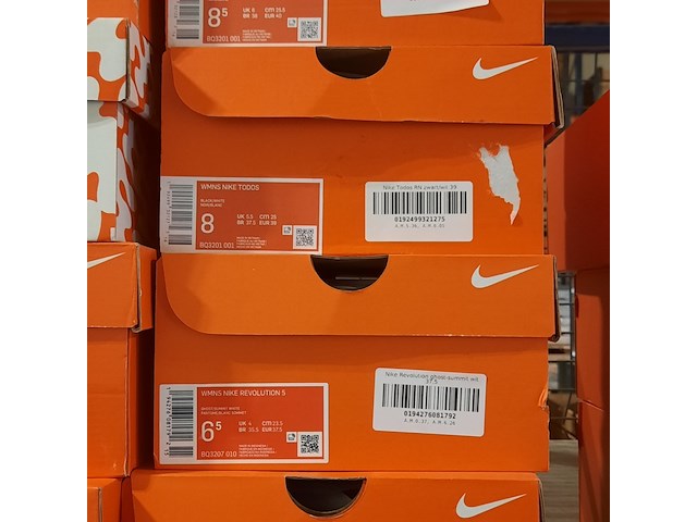 Ca. 10x paar schoenen, nike, o.a. zoom winflo 7 - afbeelding 6 van  14