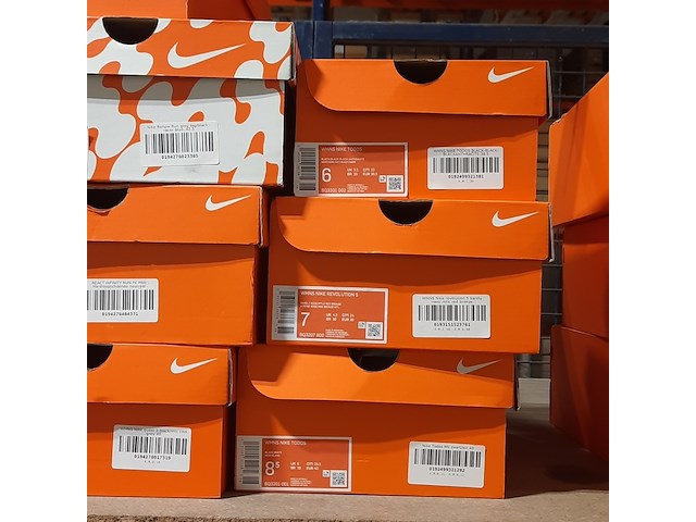 Ca. 10x paar schoenen, nike, o.a. zoom winflo 7 - afbeelding 3 van  11