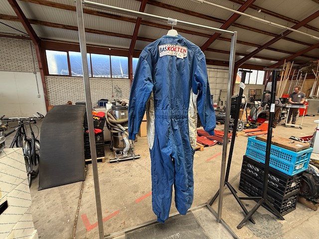 Ca. 10x race overalls, sabelt - afbeelding 1 van  10
