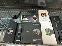 Ca. 10x smartwatch, 1x mobiele telefoon, w.o. xelar, royal supplies, zoluko - afbeelding 2 van  9