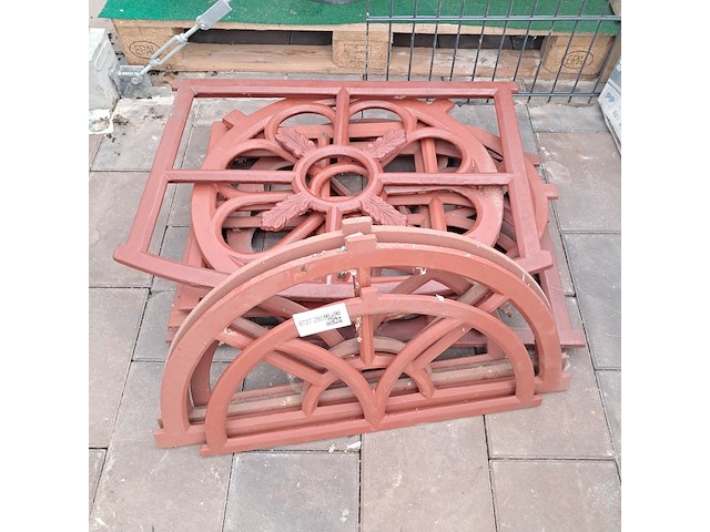 Ca. 10x stalen raamwerk - afbeelding 1 van  5