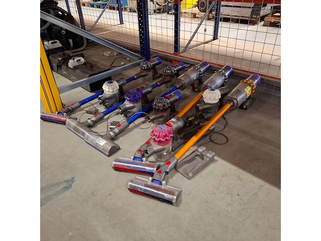 Ca. 10x steelstofzuigers, dyson, v11 v10 v8 v6 - afbeelding 2 van  6