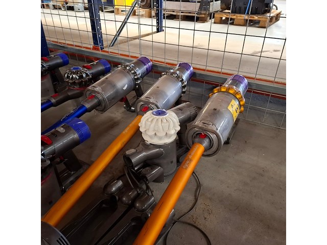 Ca. 10x steelstofzuigers, dyson, v11 v10 v8 v6 - afbeelding 3 van  6