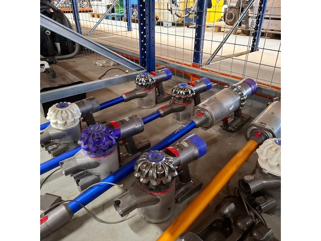 Ca. 10x steelstofzuigers, dyson, v11 v10 v8 v6 - afbeelding 4 van  6