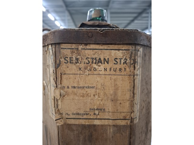 Ca. 10x stroh rum-fles in houten krat - afbeelding 3 van  12