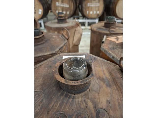 Ca. 10x stroh rum-fles in houten krat - afbeelding 7 van  12