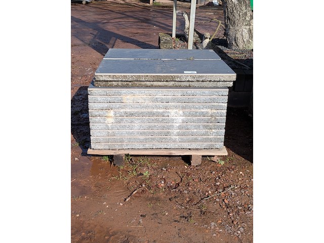 Ca. 10x terrastegel - afbeelding 1 van  5