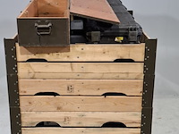 Ca. 10x transportkoffer en 1x kist, o.a. minelab - afbeelding 1 van  14