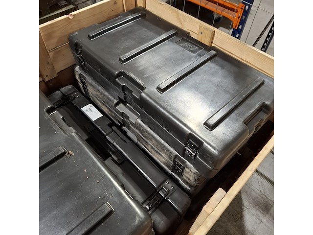 Ca. 10x transportkoffer en 1x kist, o.a. minelab - afbeelding 11 van  14