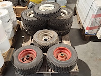 Ca. 10x wielen op stalen velg
