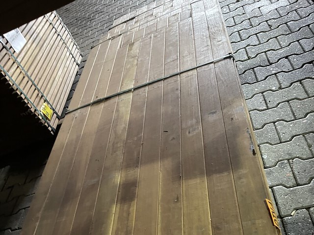 Ca. 110x guyana ipé planken geschaafd, 19x90mm, lengte 13/215cm, 28/245cm, 21/275cm, 17/305cm, 31/335cm - afbeelding 1 van  3