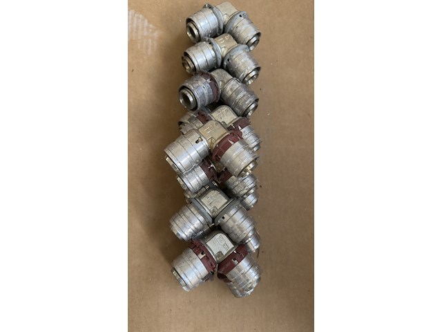 Ca. 110x pers koppelingen, uponor, kgt 500 profiline - afbeelding 4 van  9