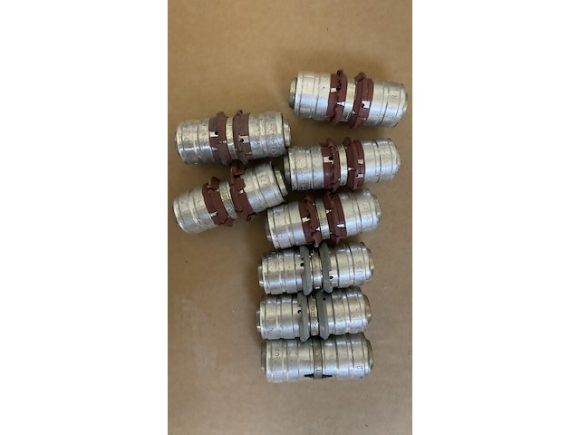 Ca. 110x pers koppelingen, uponor, kgt 500 profiline - afbeelding 5 van  9