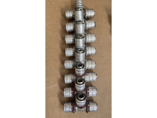 Ca. 110x pers koppelingen, uponor, kgt 500 profiline - afbeelding 7 van  9