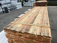 Ca. 112x douglas dubbele rhombus, 25x137mm, lengte 400cm