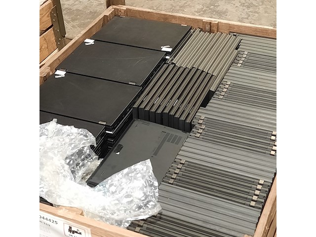 Ca. 114x laptop, lenovo, o.a. thinkpad l560 - afbeelding 2 van  11