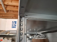 Ca. 11,5 meter metalen legbord stelling - afbeelding 6 van  7