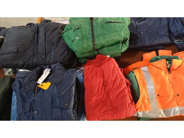 Ca. 115x diverse werkkleding - afbeelding 13 van  18