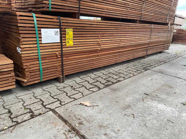 Ca. 115x guyana teak beschoeiingsplanken, 20x100mm, lengte 450cm - afbeelding 4 van  4