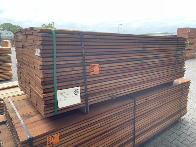 Ca. 115x guyana teak beschoeiingsplanken, 20x200mm, lengte 250cm - afbeelding 4 van  4