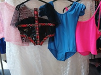 Ca. 115x punk rock neon 80 jaren kleding - afbeelding 4 van  5