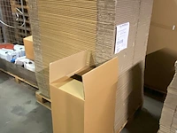 Ca. 115x verzenddozen 43x32x75cm, dubbelgolf, bruin