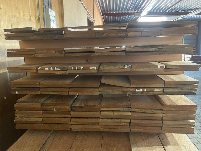 Ca. 116x angelim pedra country grade planken geschaafd, 18x190mm, lengte 16/150cm, 15/200cm, 12/250cm, 22/300cm, 51/350cm - afbeelding 3 van  3