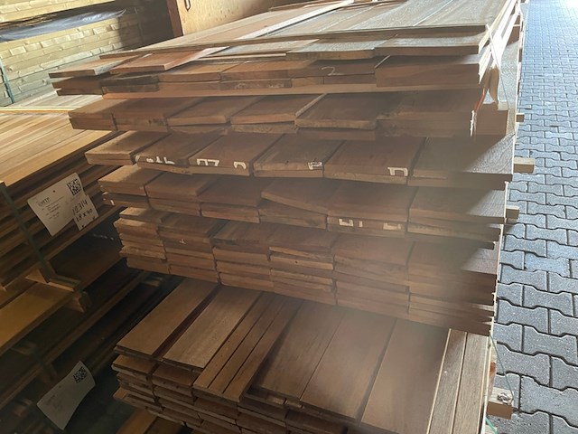 Ca. 116x angelim pedra planken geschaafd country grade, 18x190mm, lengte 16/150cm, 15/200cm, 12/250cm, 22/300cm, 51/350cm - afbeelding 3 van  3