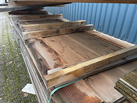 Ca. 117x douglas wisselsponning, 18x190mm, lengte 400cm - afbeelding 1 van  3