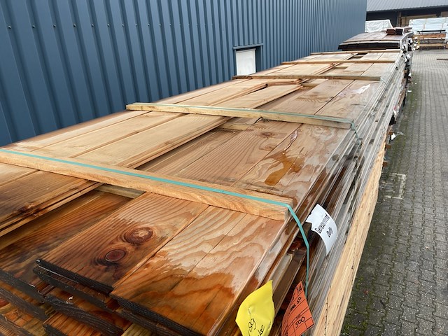 Ca. 118x douglas wisselsponning, 18x190mm, lengte 500cm - afbeelding 1 van  3