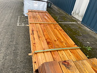 Ca. 119x douglas channelsiding, 18x137mm, lengte 300cm - afbeelding 1 van  3