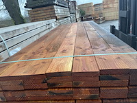 Ca. 119x douglas planken fijnbezaagd, 32x150mm, lengte 300cm - afbeelding 1 van  3
